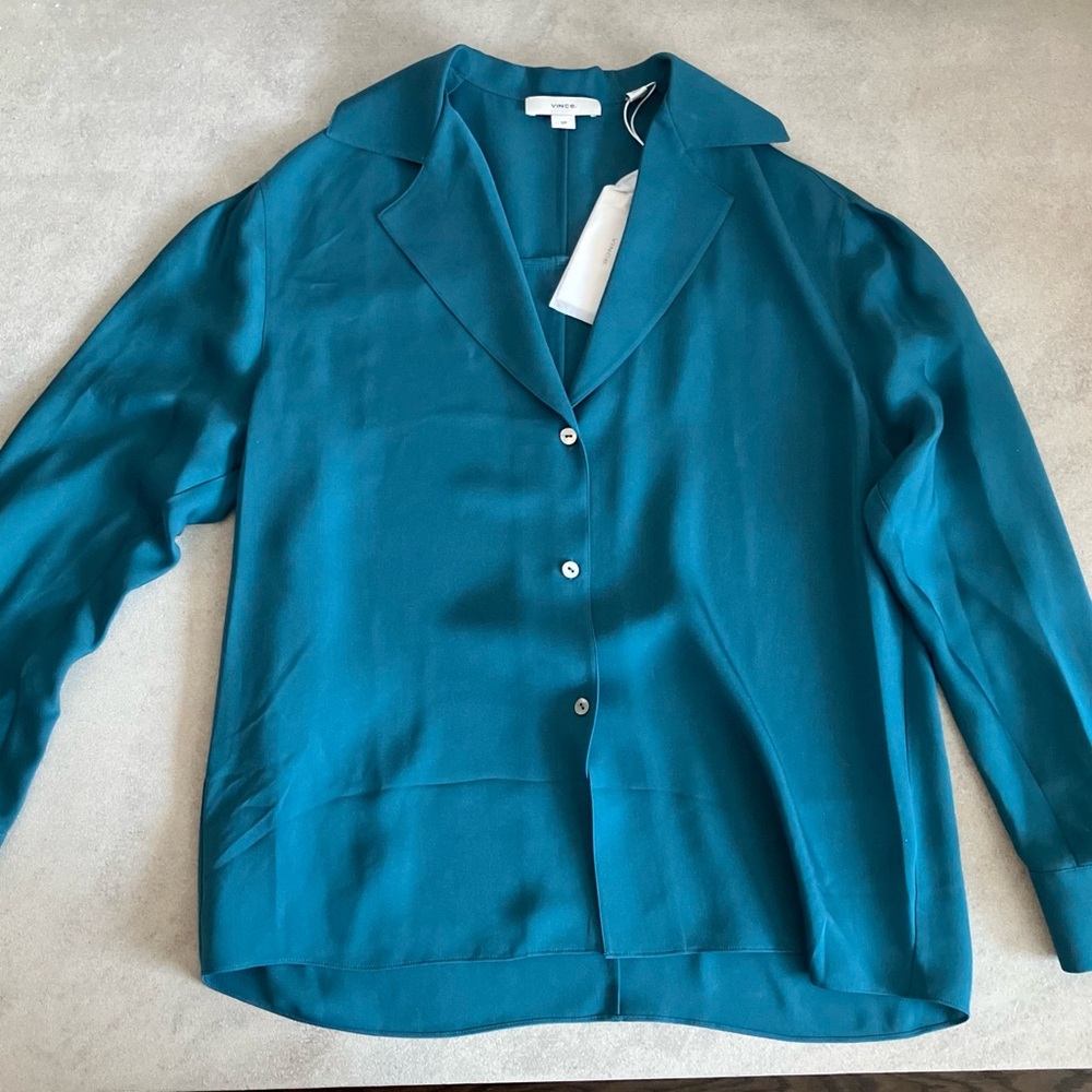 NWT Vince royal blue silk button front blouse
